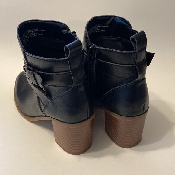 Black Ankle Boots - Picture 3 of 7